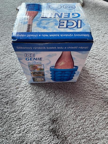 Výrobník ľadu a chladič nápojov, 