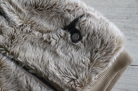 Kožušinková vestička, next,152