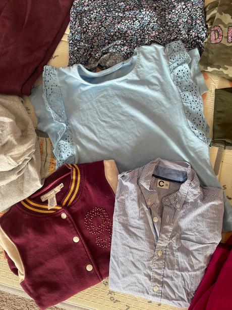 Balík oblečenia 146/152, 140–152