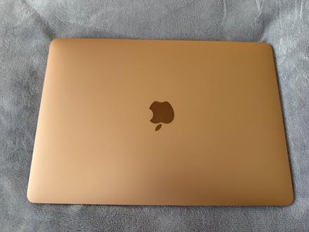 Macbook m1 2020 gold sk, apple