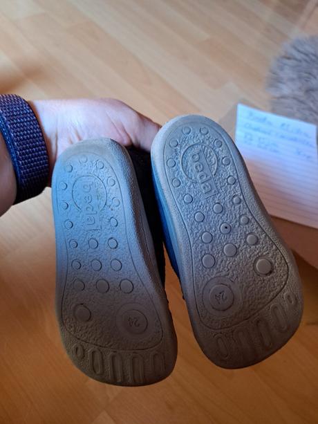 Beda elisha členkové s membránou, beda,24