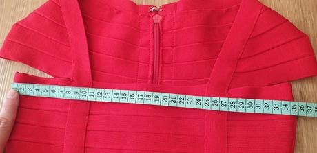 Cervene saty miranda kerr, xs