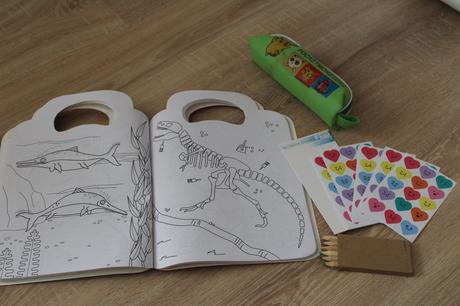 Peračník, stickers, colouring book, 