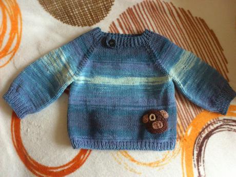 Raglanovy svetrik, 68