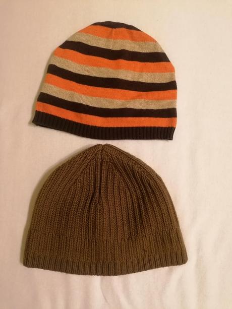 Čiapky pletené tenšie, 48