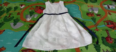 Šaty s kvetinami, 140