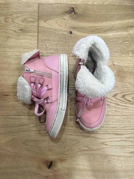 Krásne zimné topánky, 31
