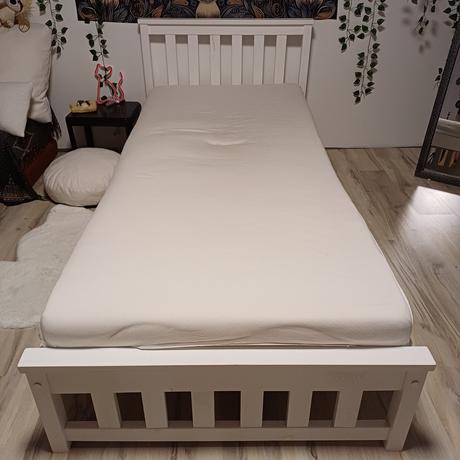 Posteľ, šírka (cm): 90,dĺžka (cm): 200