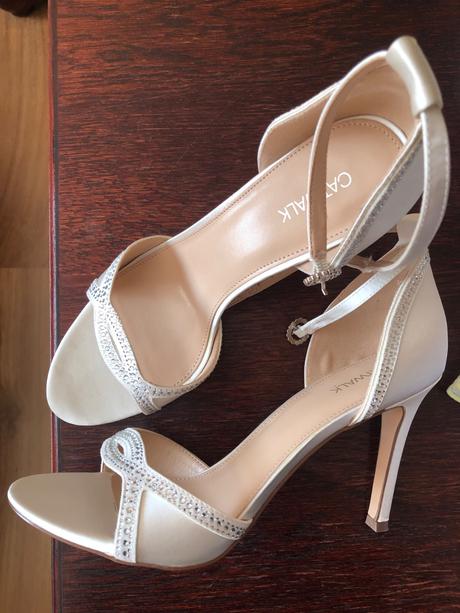 Elegantne sandále, deichmann,41