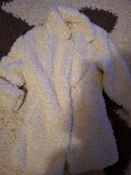 Kozusinovy kabát rita ora, s