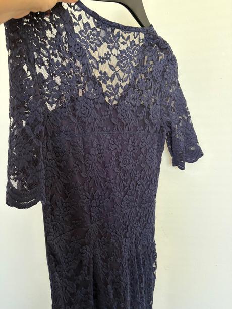 Cipkovane tmavomodre midi saty v style dolce 36, f&f,36