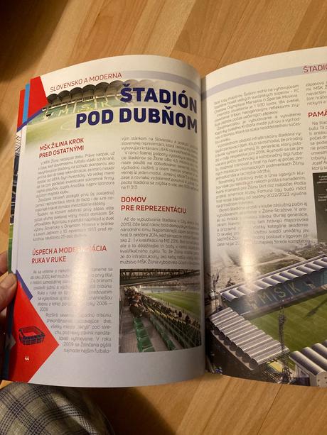 Kniha futbalové areny, 