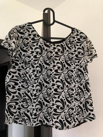 Spoločenský top a sukňa čiernobiele, 42