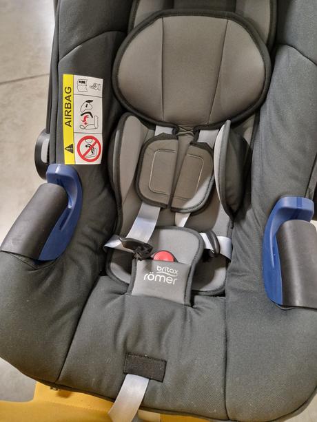 Britax römer baby-safe2 i-size vajíčko + isofix, britax