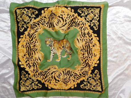 Pekna luxusna šatka, xl