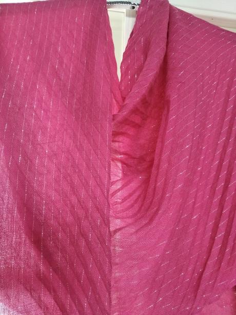 Plisovaný šál / prehoz cez šaty, c&a