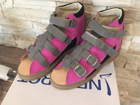 Nové sandále zn. neoprot, veľ. 38,  20 eur, 38