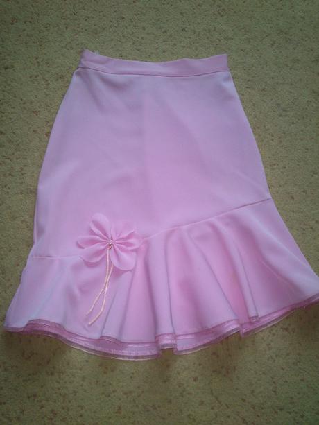 Blúzka so sukňou, 122–134