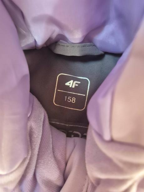 Lyziarsky komplet 4f, 158