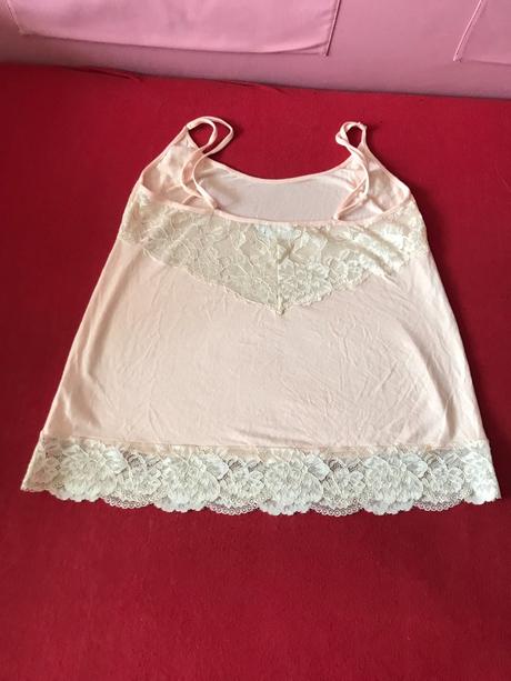 Tielko ako nocna kosielka,zn. ella,vel.s, s