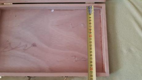 Predám drevený kufrík na maĺovacie potreby., 