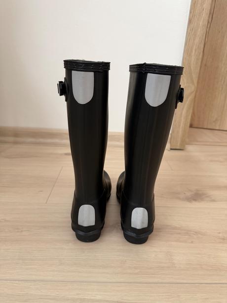 Gumaky hunter, hunter,33