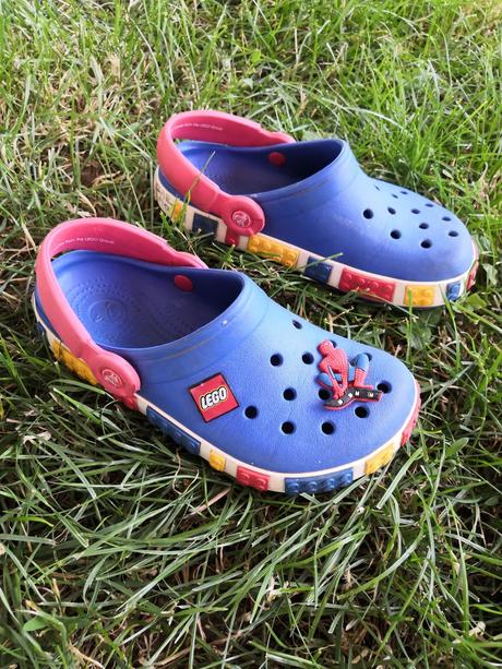 Croksy, crocs,<17