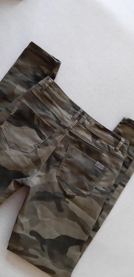 Maskáčové rifle cropp, 34