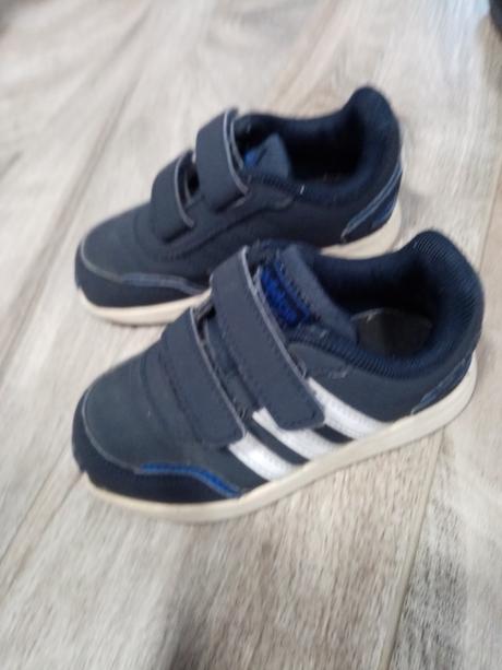 Adidas botasky, adidas,24