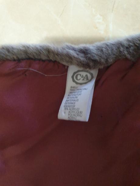 Kozusinkovy sal-golier, c&a,74