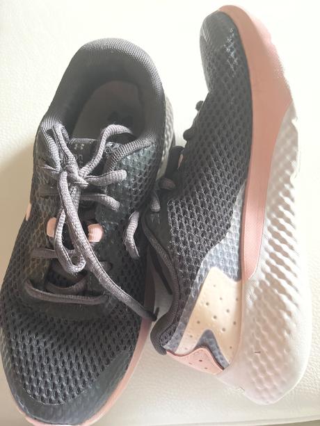 Tenisky 35,5, under armour,35