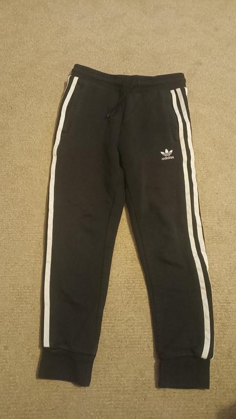 Chlapčenské veci 128, 122–134