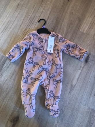 Overal teplý, f&f,68