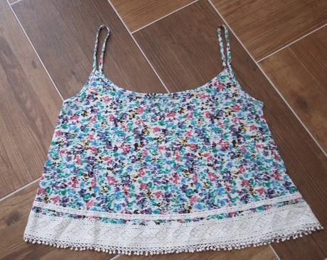 Crop top, new look,40