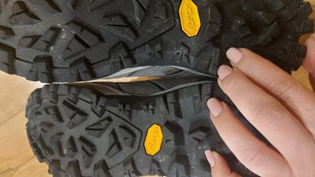 Turistické topánky, 37