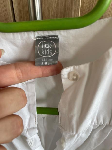 Dievčenská košeľa a sukňa 134, 134