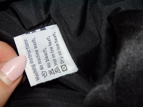 Luxusné čierne spoločenksé šaty, 40