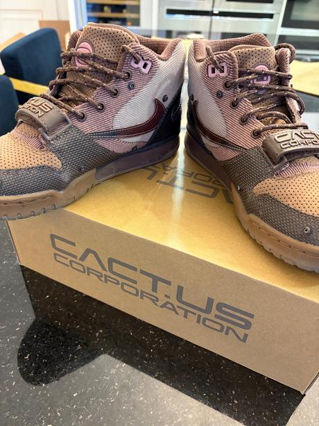 Nike x travis scott coriander, nike,38