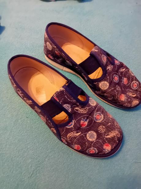 Kvalitne papucky bata, baťa,32