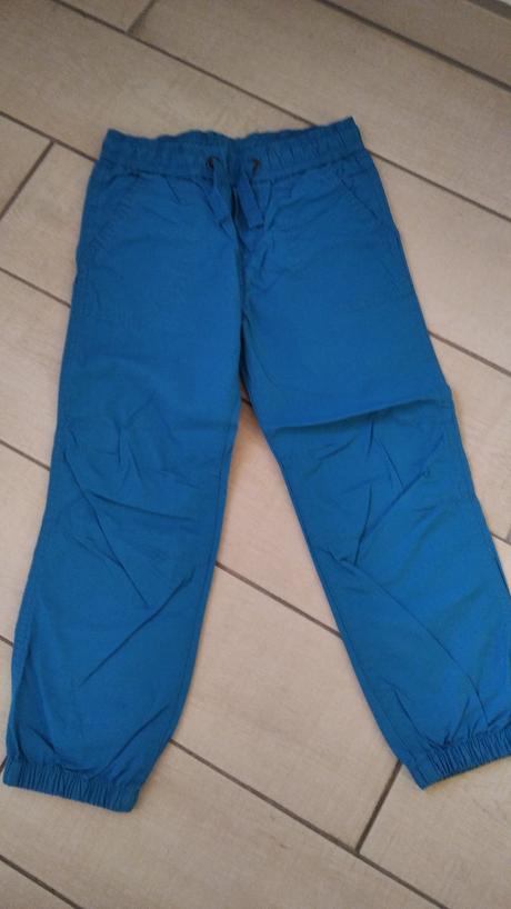 Tenké modré nohavice, lupilu,116