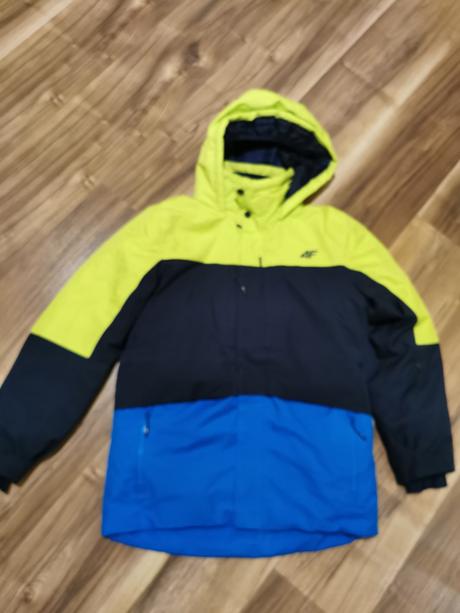 Zimná bunda zn. 4f, veľ. 164, 164