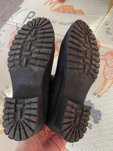 Čižmičky, lupilu,32