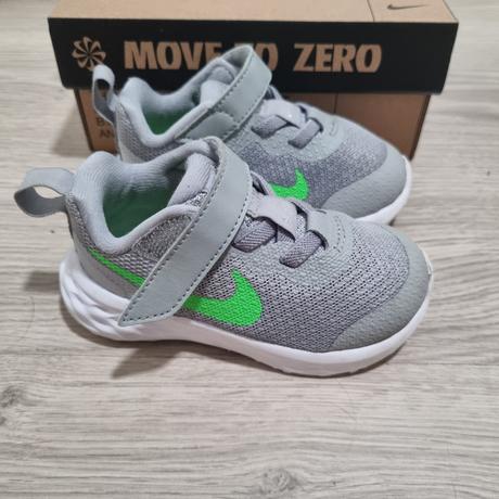 Prechodné tenisky nike, nike,21