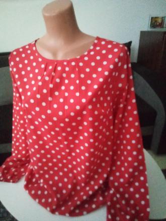 Bodkavá blúzka, 38