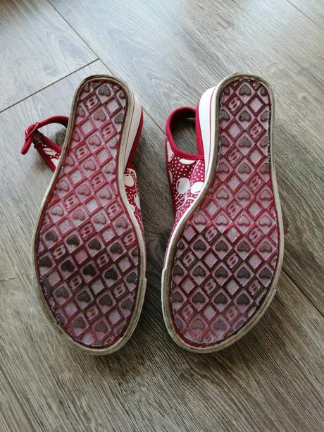 Sandálky, skechers,37