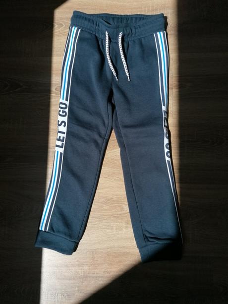 Tepláky s lampasmi lets go, 122