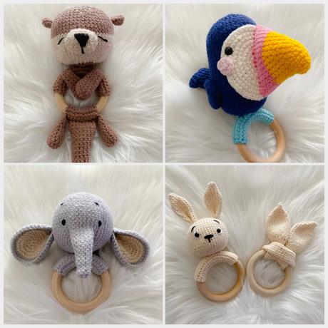 Háčkovaná hrkálka, 