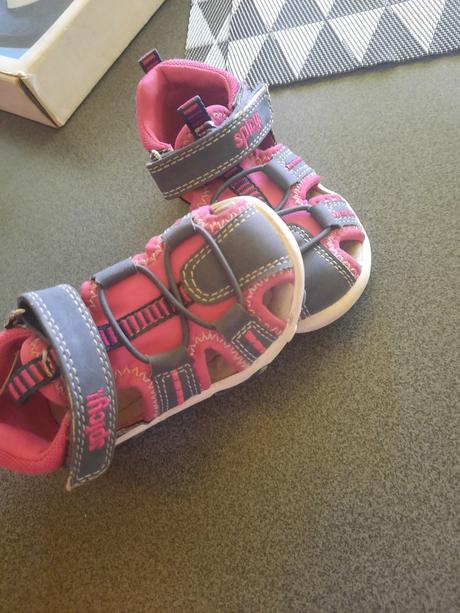 Detské sandálky, 20