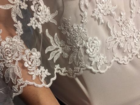 Hackovany prehoz k šatám, 