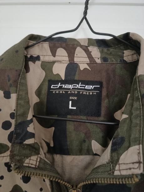 Maskačová košeľa, chapter young,m